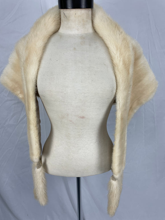 Stranded Jasmine Mink Stole With Tail Fringes